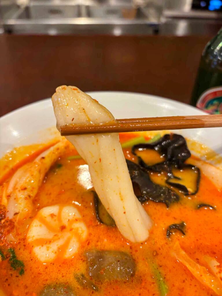 麻辣坊の麻辣湯のブンモジャの写真。