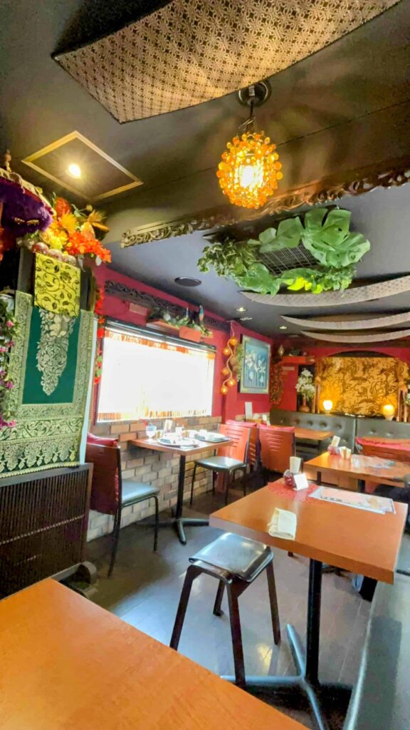 草加駅近く、エナルワンの店内の写真。