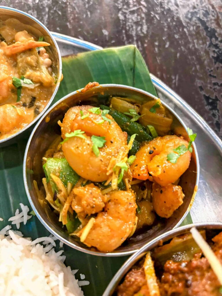 【御茶ノ水】南インド料理GONDのエビのポリやるの写真。