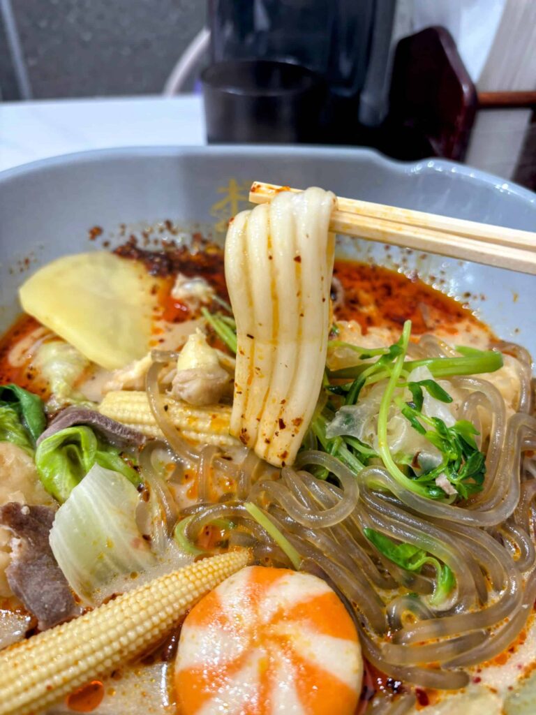 下北沢「楊國福」の麻辣湯(マーラ―タン)のブンモジャの写真。