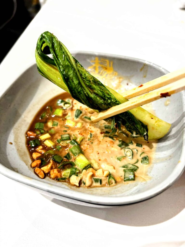 下北沢「楊國福」の麻辣湯(マーラ―タン)の青菜の写真。